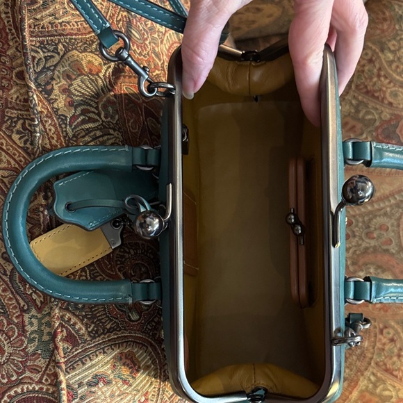 Coach 1941 Kisslock Satchel With Prairie Rivets Limited Edition - Picture 8 of 16